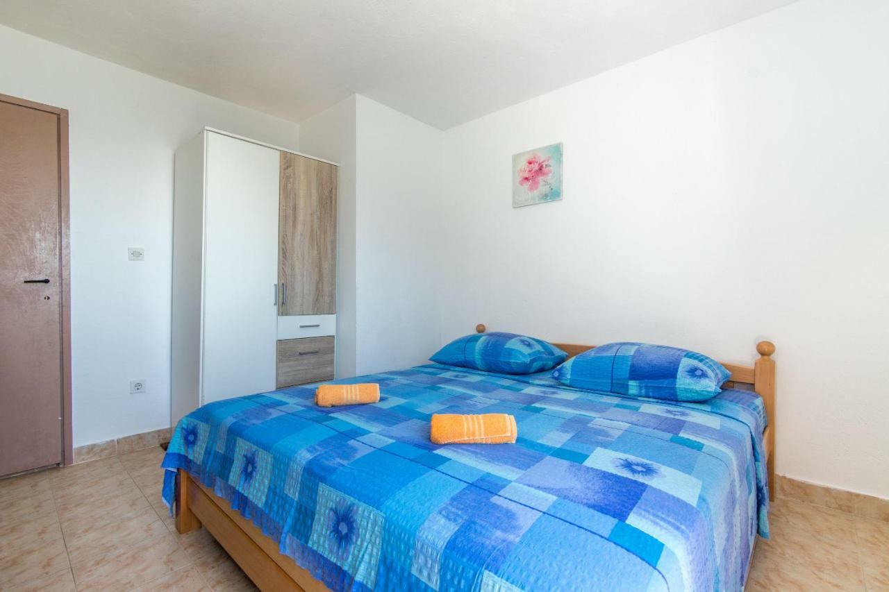 Apartments Robinzon Petar Gdinj Habitación foto