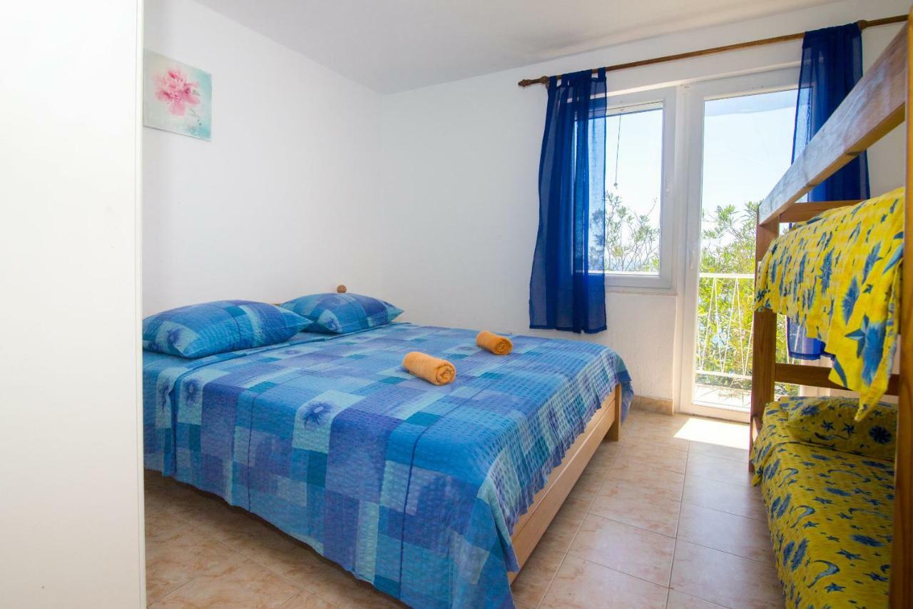 Apartments Robinzon Petar Gdinj Exterior foto